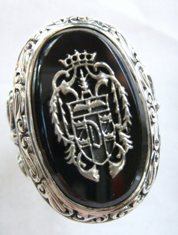 Dracula Family Crest Dracula Family Crest