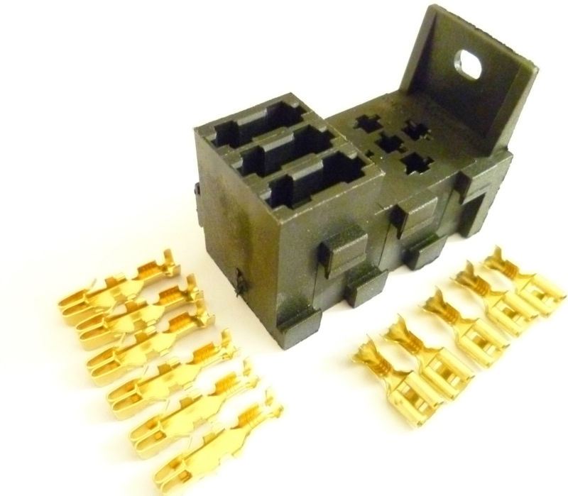 5 pin relay base with 3 x builtin standard size blade fuse holders ALT
