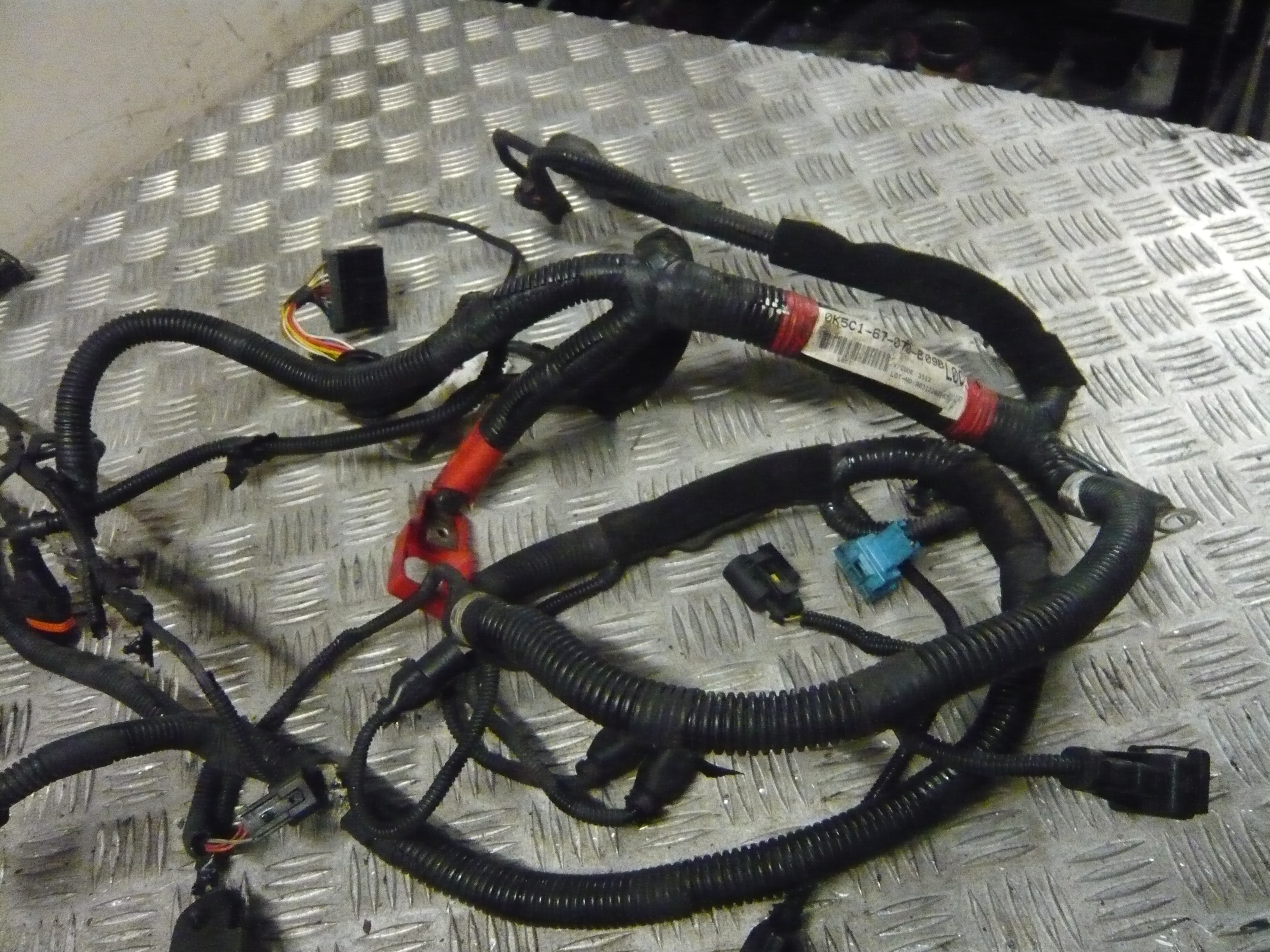 Kia Sedona Se 2 9td Auto 7 Seater 2004 J3 Engine Wiring